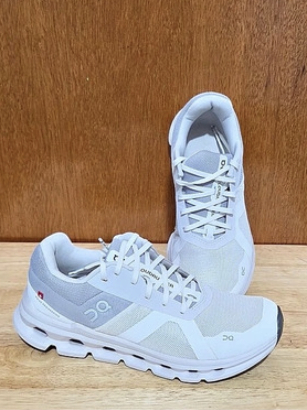 On Running Cloudrunner Womens Shoes White Frost Athletic Sneakers Size 8.5 US